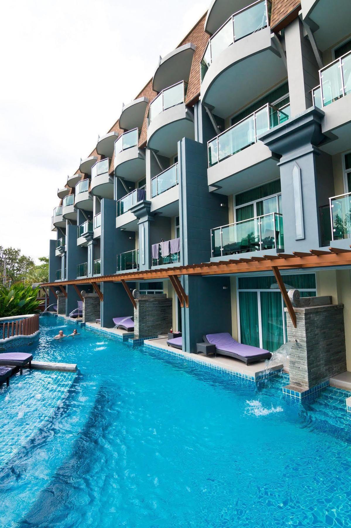 Ramaburin Resort Patong - Sha Extra Plus Exterior foto